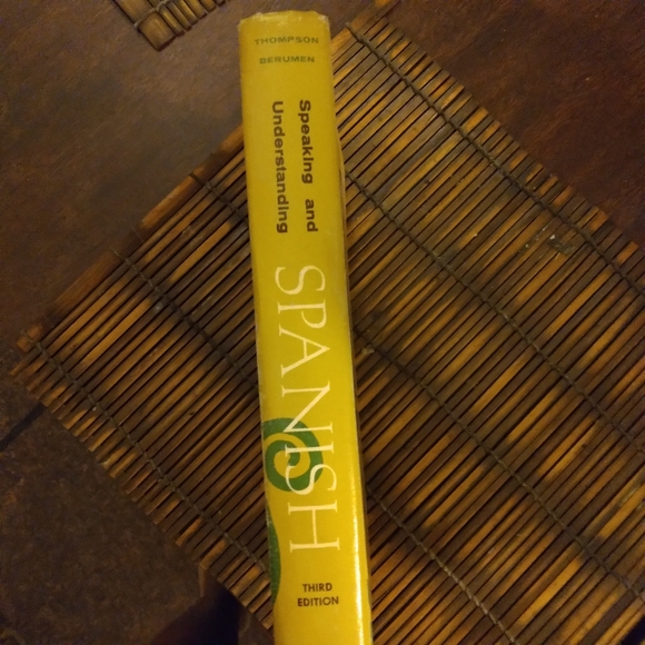 "SPEAKING AND UNDERSTANDING SPANISH" 3RD EDITION..1967 - Picture 4 of 5